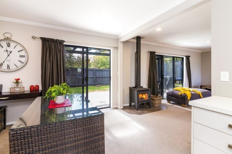 Photo of property in 28 Whetu Place, Nukuhau, Taupo, 3330