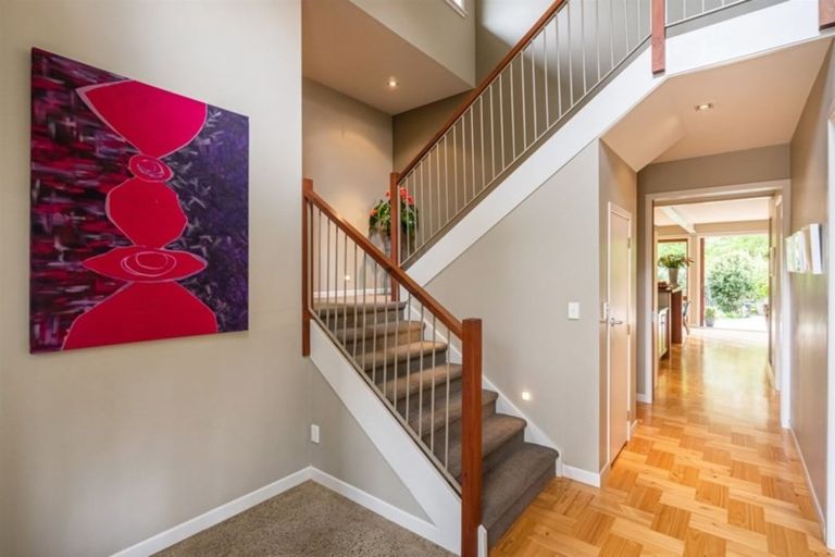 Photo of property in 29 Belle Vue Avenue, Northcote Point, Auckland, 0627