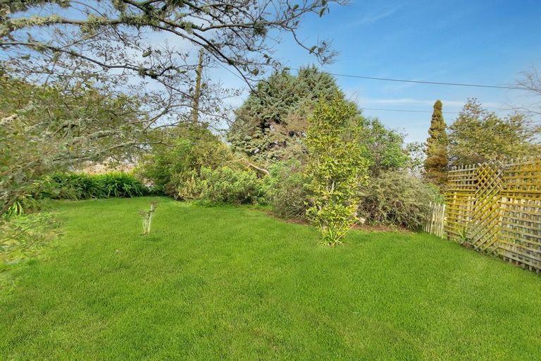 Photo of property in 3 Onslow Street West, Ohingaiti, Kimbolton, 4785