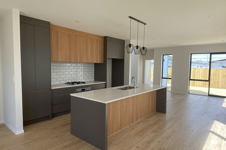 Photo of property in 63 Bellbird Street, Papakura, 2110