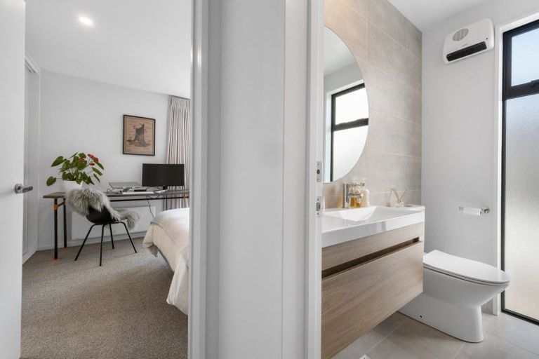 Photo of property in 1/8 New Brighton Road, Shirley, Christchurch, 8061