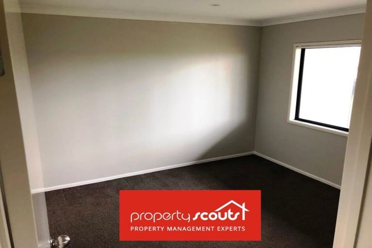 Photo of property in 9 Pooks Road, Ranui, Auckland, 0612