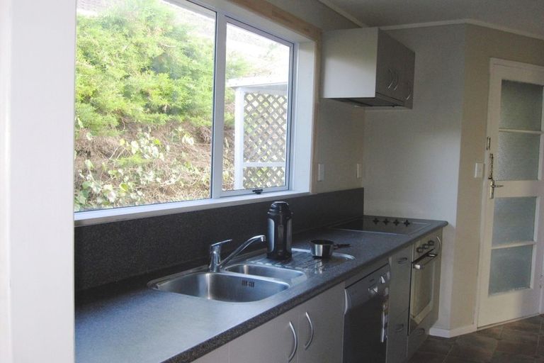 Photo of property in 729 East Coast Road, Browns Bay, Auckland, 0630