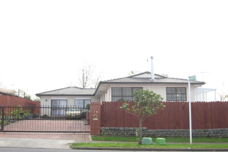 Photo of property in 17 Fortunes Road, Half Moon Bay, Auckland, 2012