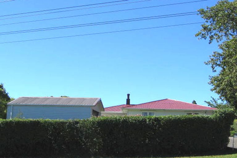 Photo of property in 109 Te Atatu Road, Te Atatu South, Auckland, 0610