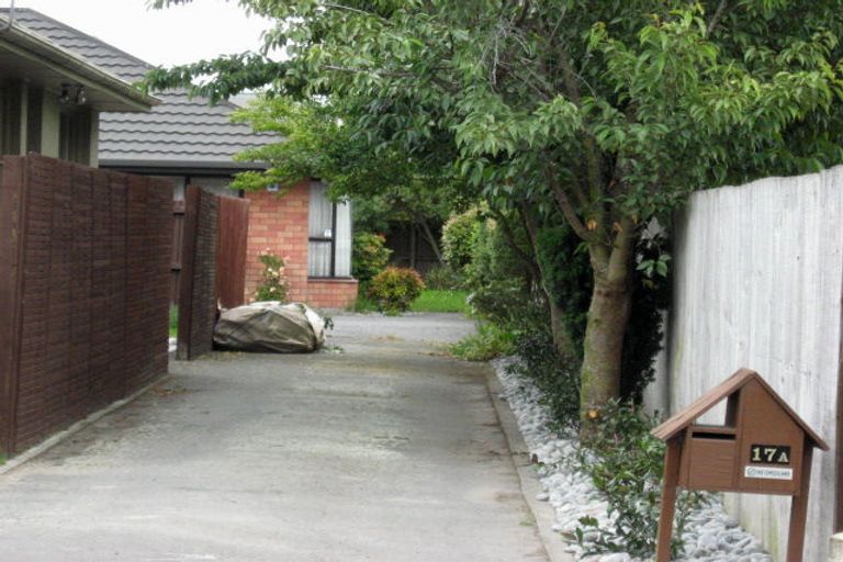 Photo of property in 2/17 Oakdale Street, Avonhead, Christchurch, 8042