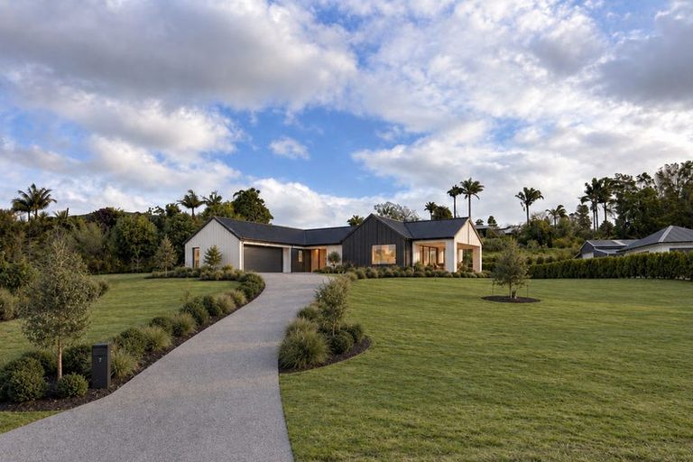 Photo of property in 7 Lone Gum Lane, Kerikeri, 0230