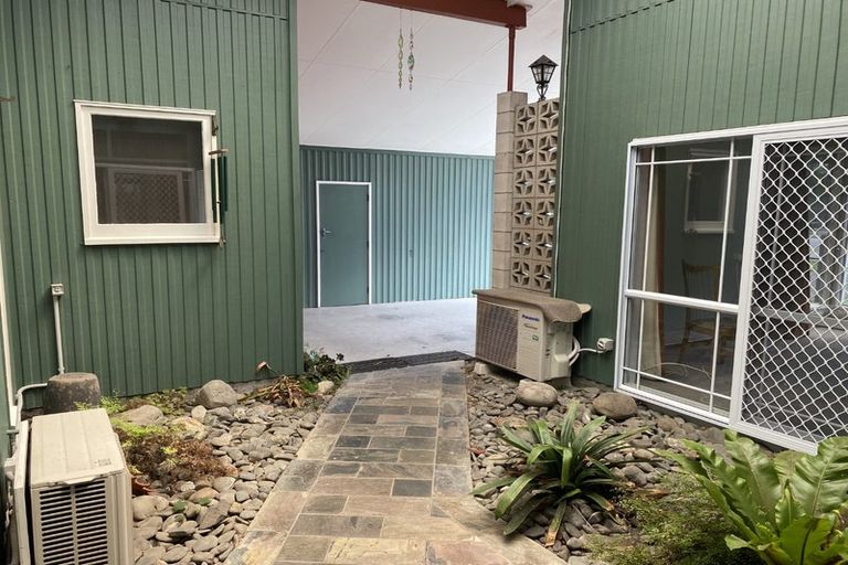 Photo of property in 1 Hinton Road, Taradale, Napier, 4112