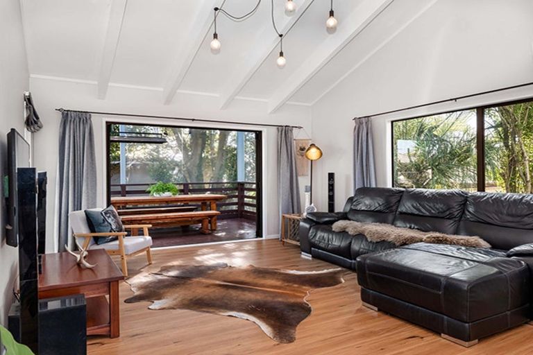 Photo of property in 68a Hartford Avenue, Papamoa Beach, Papamoa, 3118