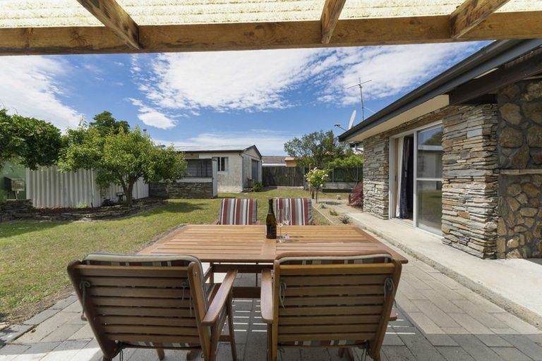 Photo of property in 12 Theyers Street, Alexandra, 9320