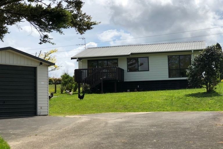 Photo of property in 264 State Highway 16, Kumeu, 0892