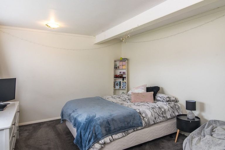 Photo of property in 29 Frimley Terrace, Waikanae Beach, Waikanae, 5036