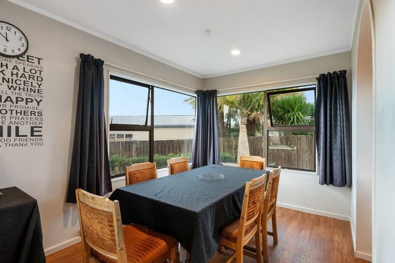 Photo of property in 44 Topaz Drive, Papamoa Beach, Papamoa, 3118