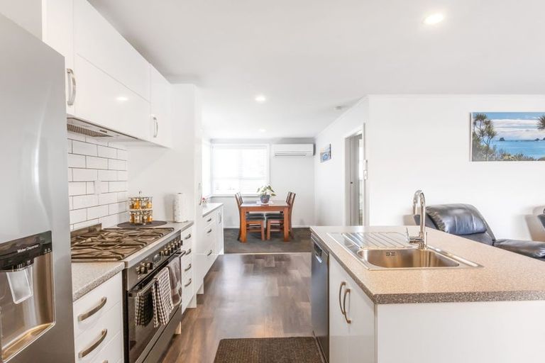 Photo of property in 13 Bentham Street, Westport, 7825