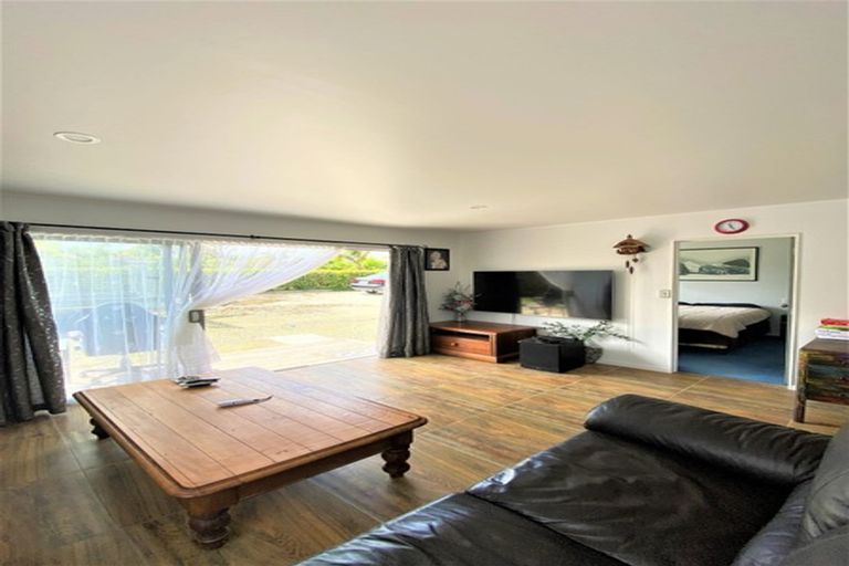 Photo of property in 74 Devich Road, Mangawhai, Wellsford, 0975