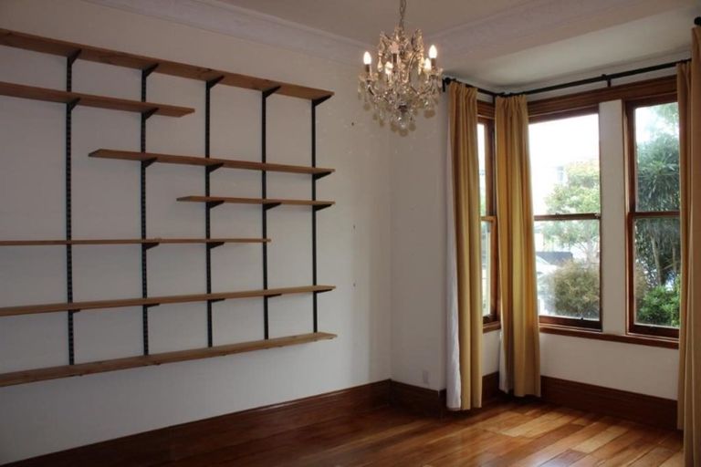 Photo of property in 20 Roy Street, Newtown, Wellington, 6021