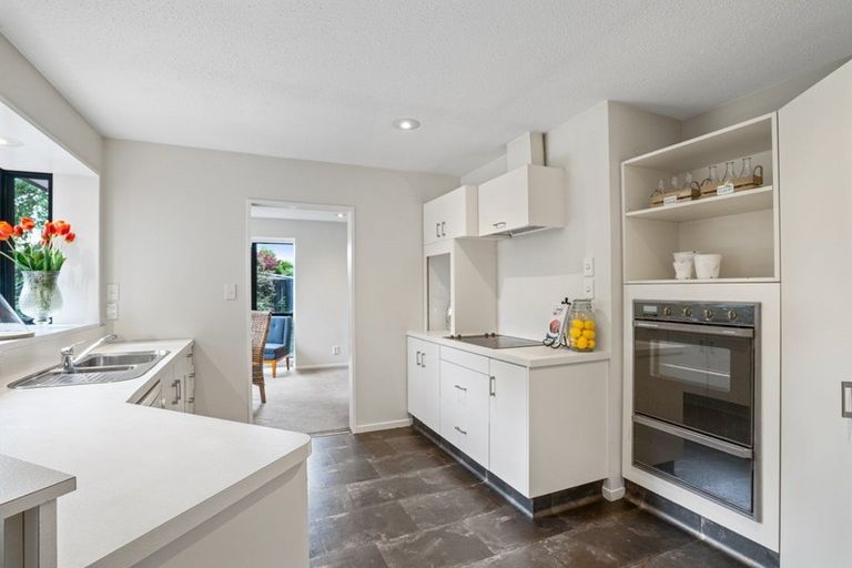 Photo of property in 4 Addison Place, Halswell, Christchurch, 8025