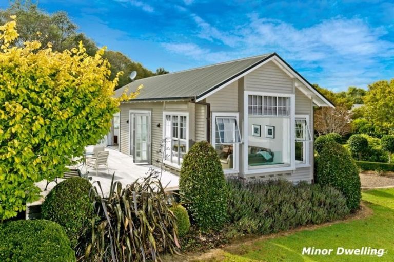 Photo of property in 998 Peak Road, Helensville, 0875