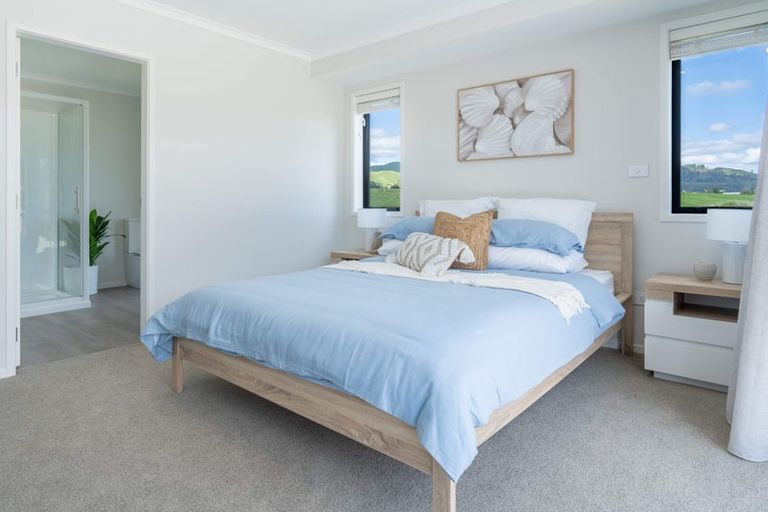 Photo of property in 46 Kohekohe Drive, Owhata, Rotorua, 3010