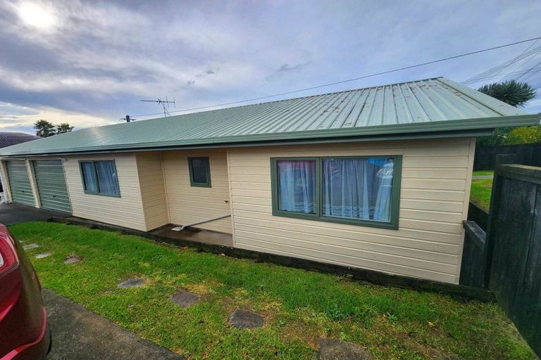 Photo of property in 27 West Coast Road, Te Kopuru, 0391