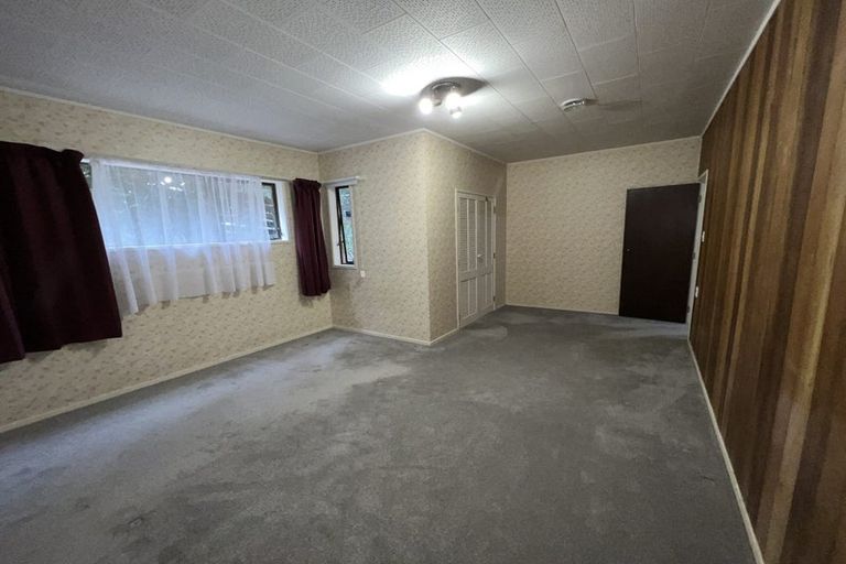 Photo of property in 7 Marama Street, Castor Bay, Auckland, 0620