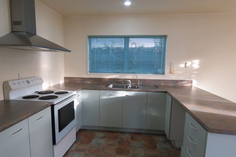 Photo of property in 4a Brandon Road, Glen Eden, Auckland, 0602