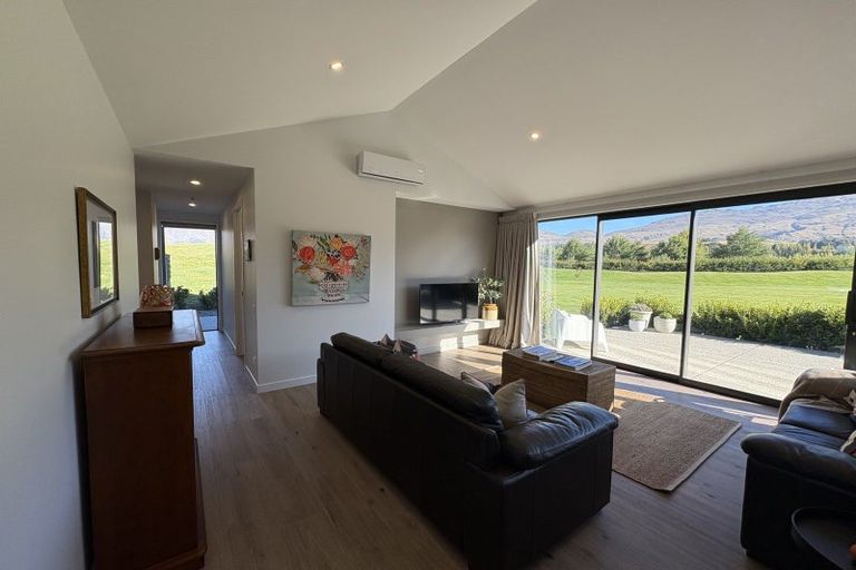 Photo of property in 150 Domain Road, Speargrass Flat, Queenstown, 9371