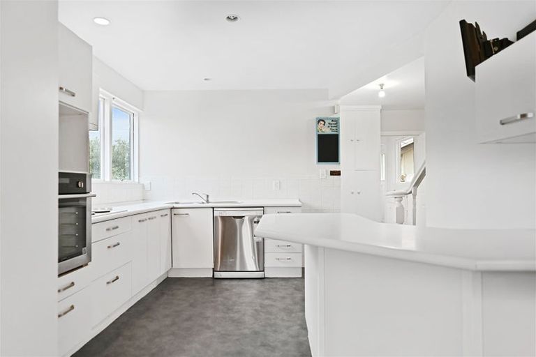 Photo of property in 104 Eureka Street, Aranui, Christchurch, 8061