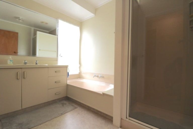 Photo of property in 16 Oxford Street, Kaitaia, 0410