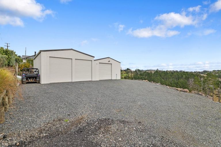 Photo of property in 86 Whites Road, Whitford, Howick, 2571