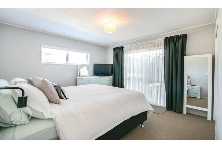 Photo of property in 126 Guppy Road, Taradale, Napier, 4112