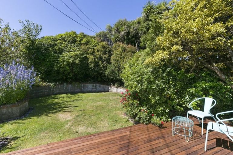 Photo of property in 11 Raine Street, Karori, Wellington, 6012