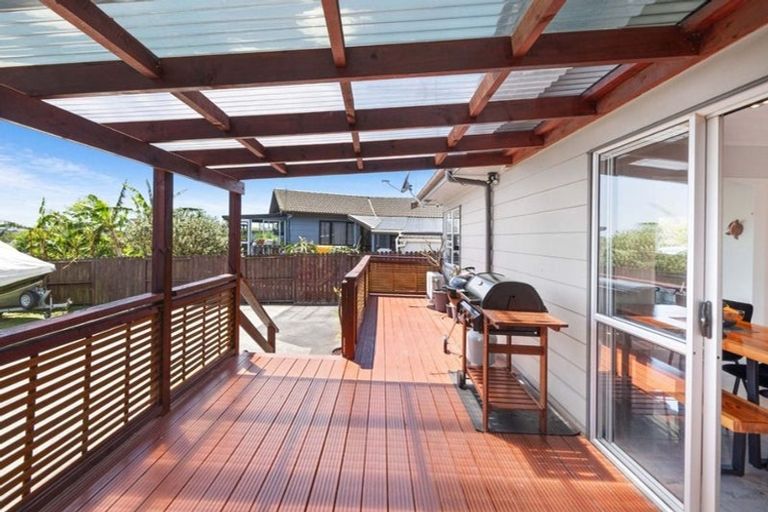 Photo of property in 7 Greenstone Place, Clover Park, Auckland, 2019