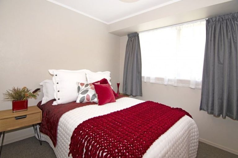 Photo of property in 2/16 Jellicoe Avenue, Stoke, Nelson, 7011