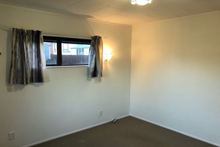 Photo of property in 8a Hamlin Road, Mount Wellington, Auckland, 1060