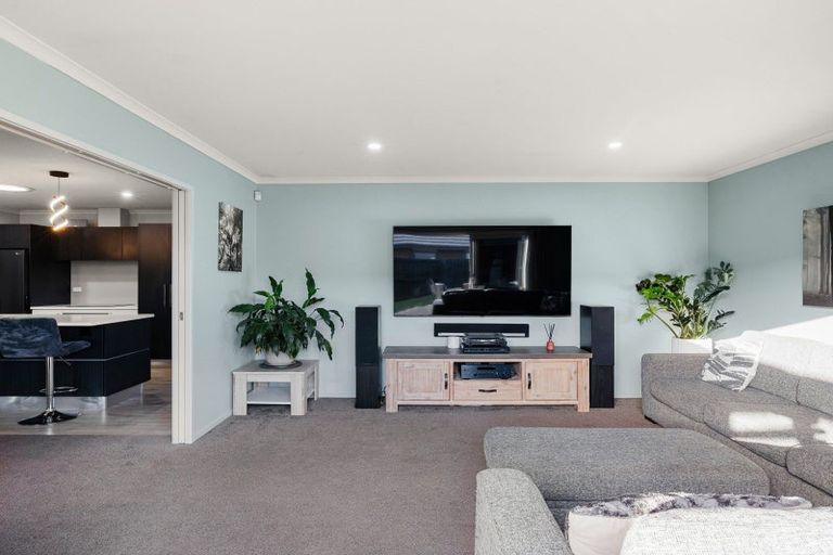 Photo of property in 5 Trauzer Place, Flagstaff, Hamilton, 3210