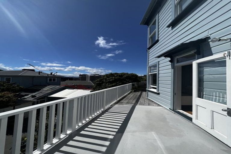 Photo of property in 13 Glenbervie Terrace, Thorndon, Wellington, 6011