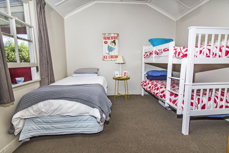 Photo of property in 5 Ray Street, Cromwell, 9310