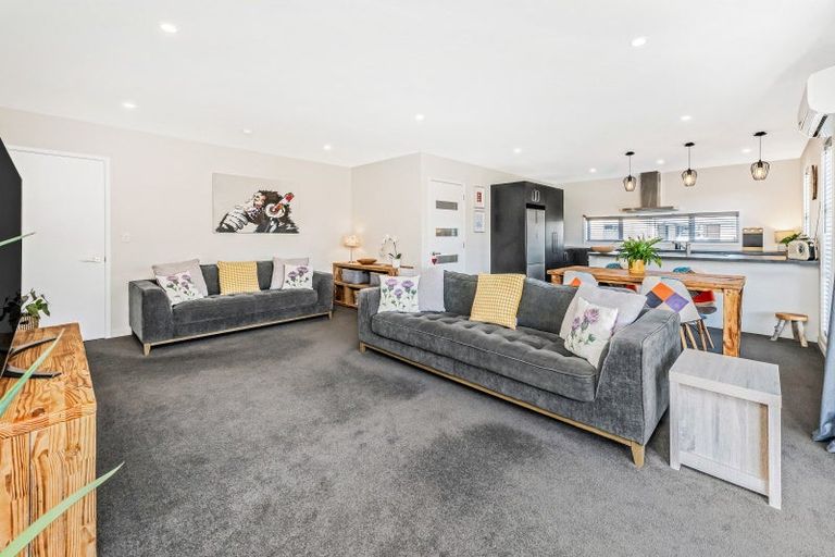 Photo of property in 1 Longcot Drive, Rolleston, 7615