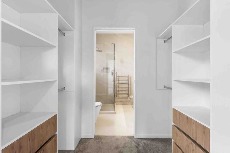 Photo of property in 1a Bernard Street, Papatoetoe, Auckland, 2025