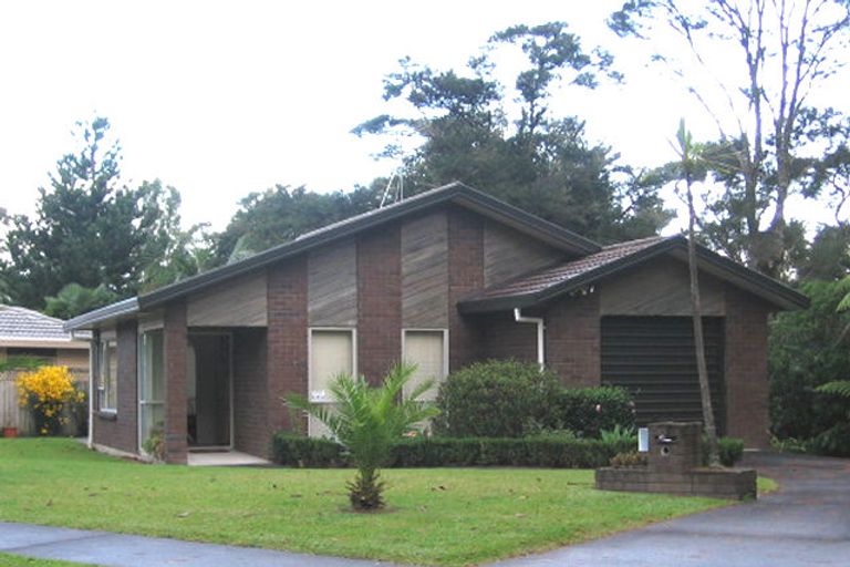 Photo of property in 5 Waimoko Glen, Swanson, Auckland, 0612