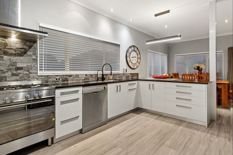 Photo of property in 2 Millbrook Drive, Bethlehem, Tauranga, 3110