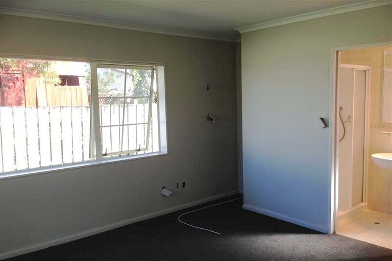 Photo of property in 29a Martin Road, Manurewa, Auckland, 2102