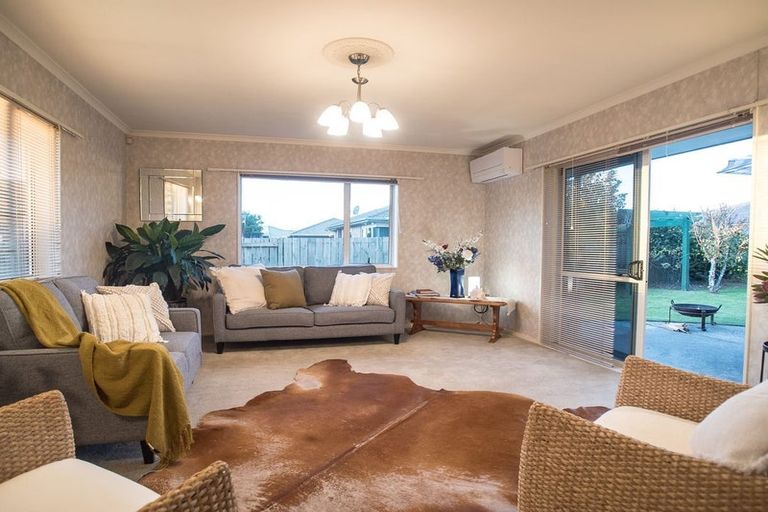 Photo of property in 37 Luculia Drive, Mount Maunganui, 3116