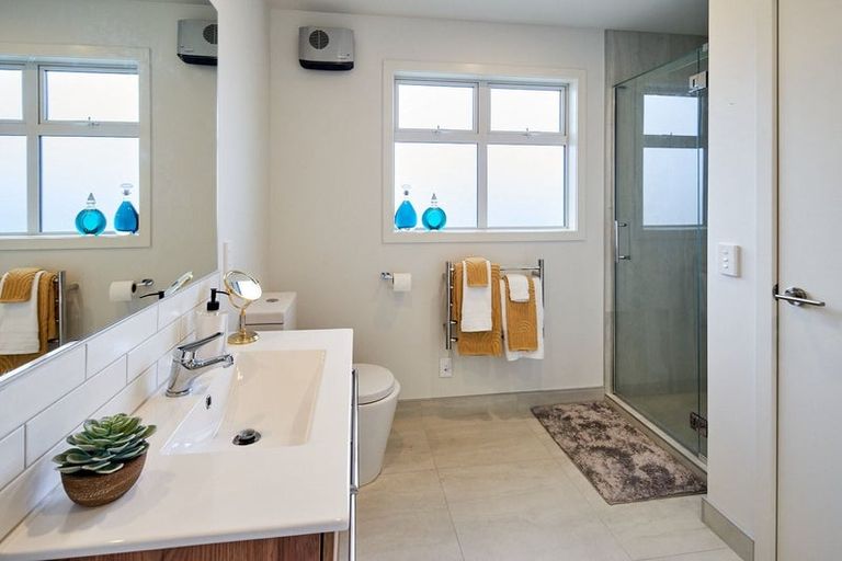 Photo of property in 10 Martha Lawson Lane, Hutt Central, Lower Hutt, 5010