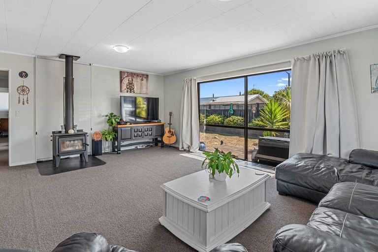 Photo of property in 4a Windlesham Place, Wakefield, 7025