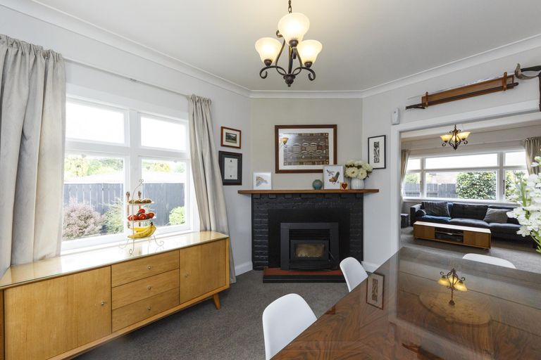 Photo of property in 557 Ruahine Street, Hokowhitu, Palmerston North, 4410