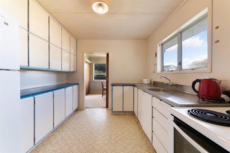 Photo of property in 2 Ben Keys Street, Te Puke, 3119