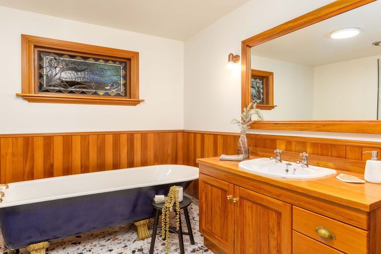 Photo of property in 24 North Parade, Richmond, Christchurch, 8013