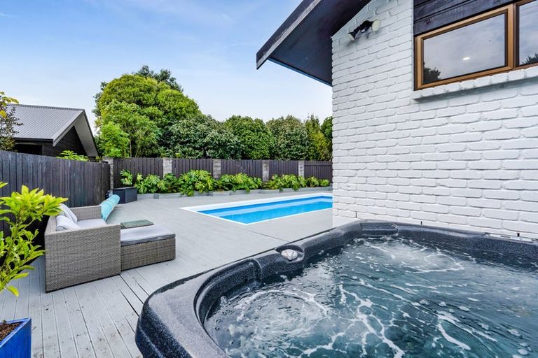 Photo of property in 13a Karamea Street, Whalers Gate, New Plymouth, 4310